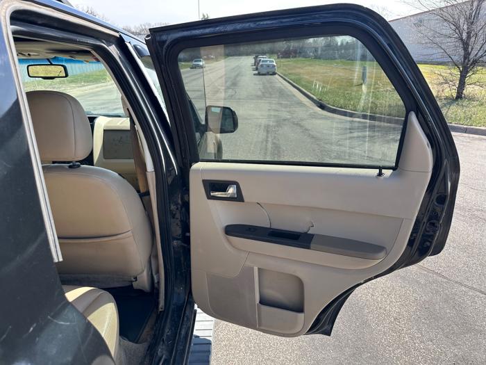 2008 ford escape limited-4wd with 188098 miles for sale near elk-river, minnesota d659d00a77354e46a6e04b2876f77603.jpeg