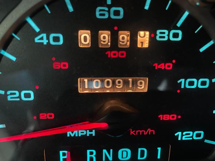 1999 ford taurus se with 100919 miles for sale near elk-river, minnesota d67112cbbd654bba8af4472fdf82c833.jpg