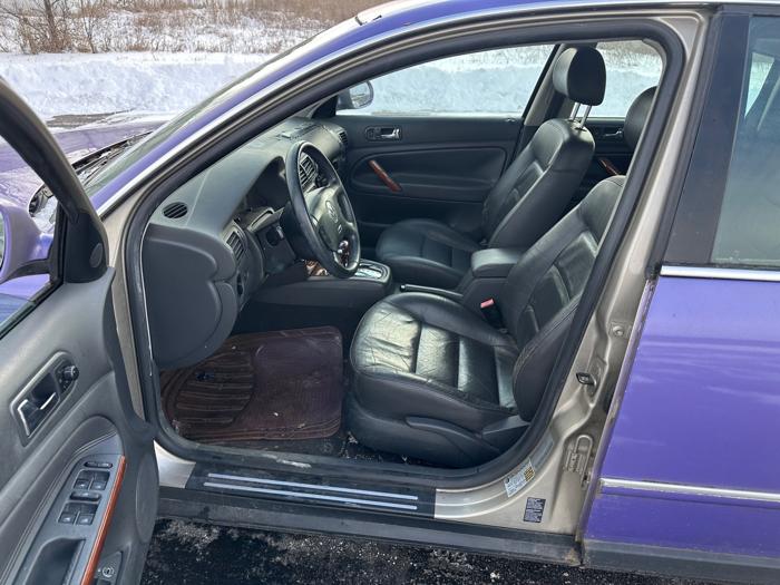 2004 volkswagen passat gls with 175048 miles for sale near elk-river, minnesota d6742f9fee8c4743b6b469ae50a6289f.jpeg