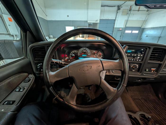 2003 chevrolet silverado-2500hd 4wd with 83846 miles for sale near elk-river, minnesota d67f41e2e0374912af702007a4e9eccc.jpg