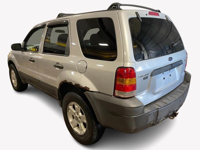2006 ford escape xlt with 166934 miles for sale near elk-river, minnesota d689064edd1747f2b93a108731826f80.jpg