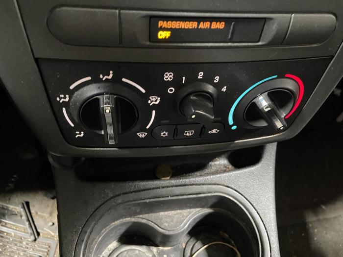 2006 chevrolet cobalt lev1---all-models with 195806 miles for sale near elk-river, minnesota d69439bd989d4217aeeb21c3d636569f.jpg
