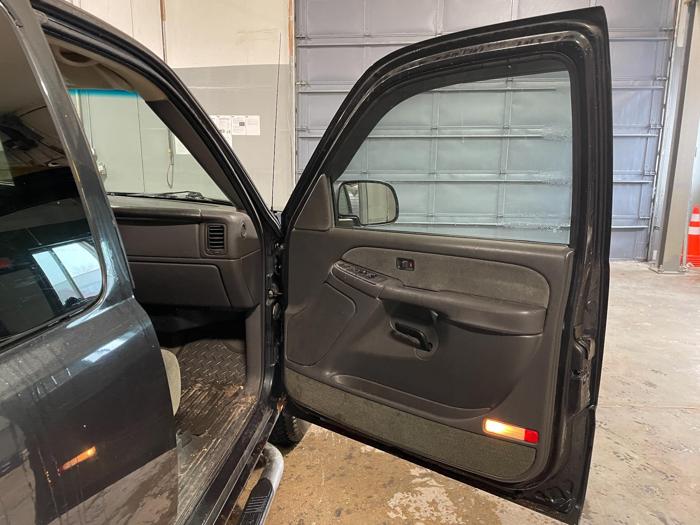 2003 chevrolet silverado base with 255711 miles for sale near elk-river, minnesota d696756c8d4b45beb93894a6a79e3bf3.jpg
