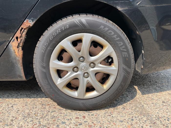 2012 hyundai accent gls-4-door with 116858 miles for sale near elk-river, minnesota d6aede405cdb47b58564a3d9a2b87fe9.jpeg