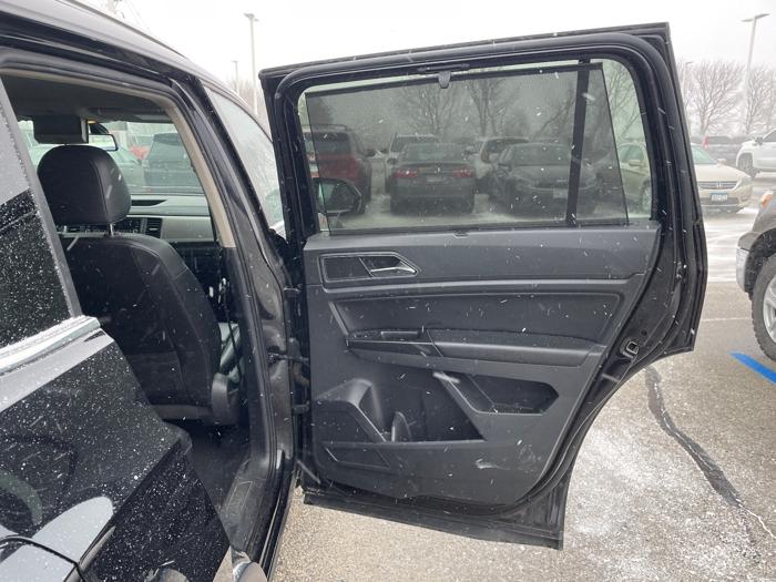 2018 volkswagen atlas v6-se-awd with 133566 miles for sale near rochester, minnesota d6b36c61897d44c282e961c83f1e6e41.jpeg