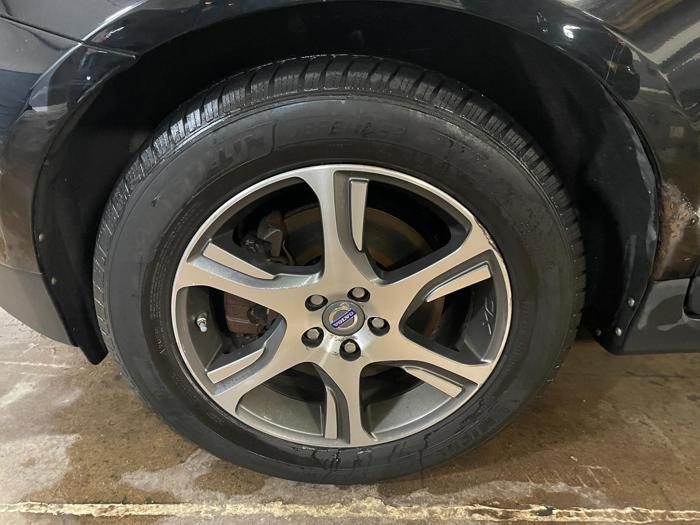 2012 volvo xc60 plus with 174410 miles for sale near elk-river, minnesota d6dd6bd057b94293bbf08ef8e00ffd65.jpg