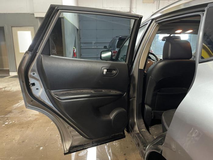 2013 nissan rogue sv with 143170 miles for sale near elk-river, minnesota d6df9332c0154ee587c74a304dbb9471.jpg