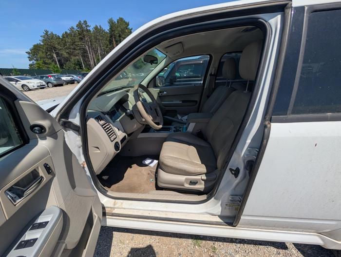 2008 mercury mariner v6-4wd with 165493 miles for sale near elk-river, minnesota d6edac6ef2dc438e9ca28e118ec9508b.jpg
