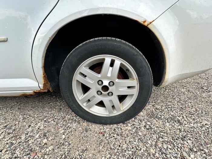 2005 chevrolet cobalt ls-sedan with 197332 miles for sale near elk-river, minnesota d6f29d02de134e1ca2ff25f94a766463.jpeg