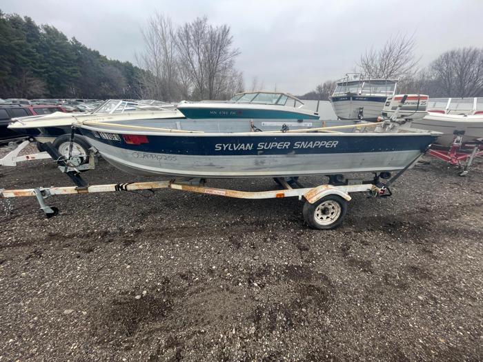 1989 sylvan ind-snapper for sale near elk-river, minnesota d7134b8a72ea407dbf83ef56a272eb00.jpg