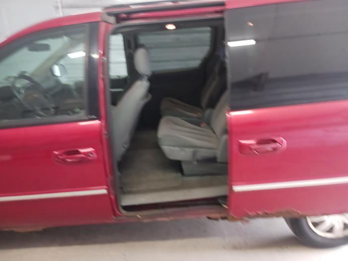 2007 chrysler town-&-country touring with 111081 miles for sale near elk-river, minnesota d72643bfcd194e8c8d7927ffd8d8946c.jpg
