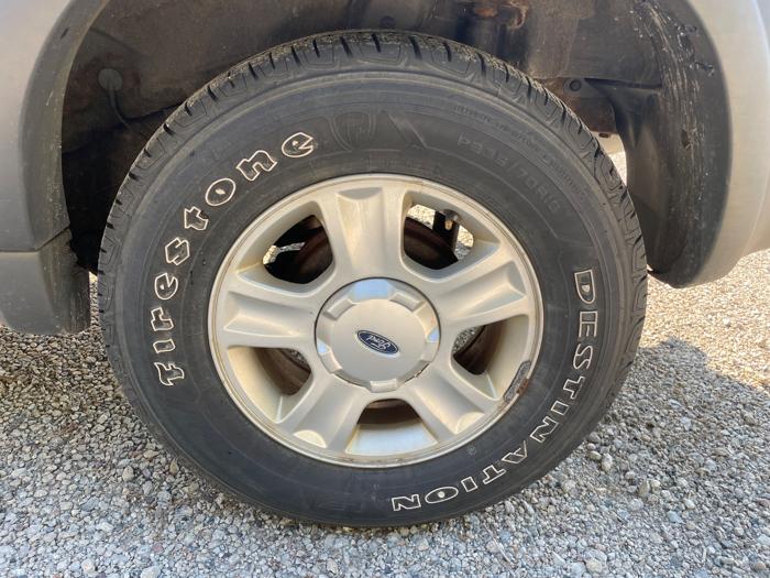 2002 ford escape xlt-choice-4wd with 188099 miles for sale near elk-river, minnesota d7432ed31cbe49b3b7557e5c0a147ab1.jpeg