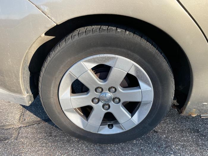 2005 toyota prius 4-door-liftback with 249731 miles for sale near elk-river, minnesota d7497edda33248daa97a577841e75b5d.jpeg