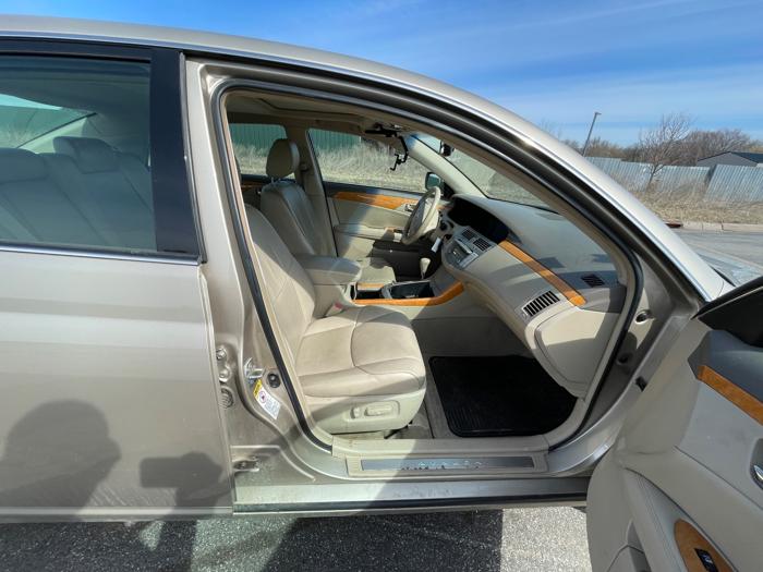 2007 toyota avalon limited with 188918 miles for sale near elk-river, minnesota d74f239eafce482da5f886a46ac2efb9.jpeg