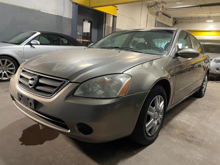 2002 nissan altima s with 161550 miles for sale near elk-river, minnesota d76a3568212040ff9d5da7f7df82ad1c.jpg
