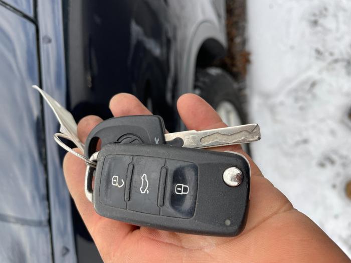 2011 volkswagen tiguan s with 146319 miles for sale near elk-river, minnesota d77f6a71d4b64f62ac475f8348856543.jpg