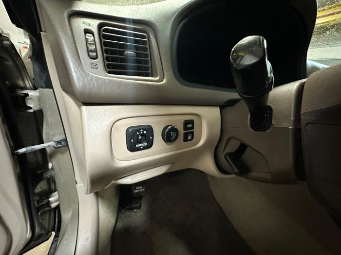 2000 lexus es-300 base with 146143 miles for sale near elk-river, minnesota d78ea906f85446e89b855b47fffaaec8.jpeg