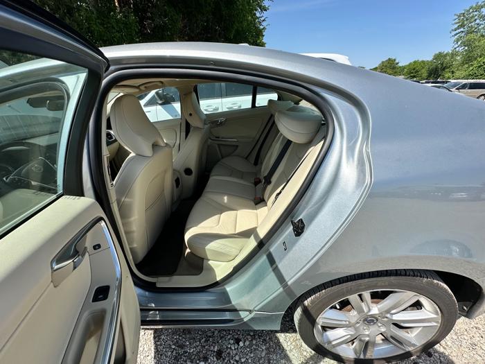 2012 volvo s60 t6-awd with 102795 miles for sale near elk-river, minnesota d7fda800bb334bdcb893ec499eb41bc0.jpeg
