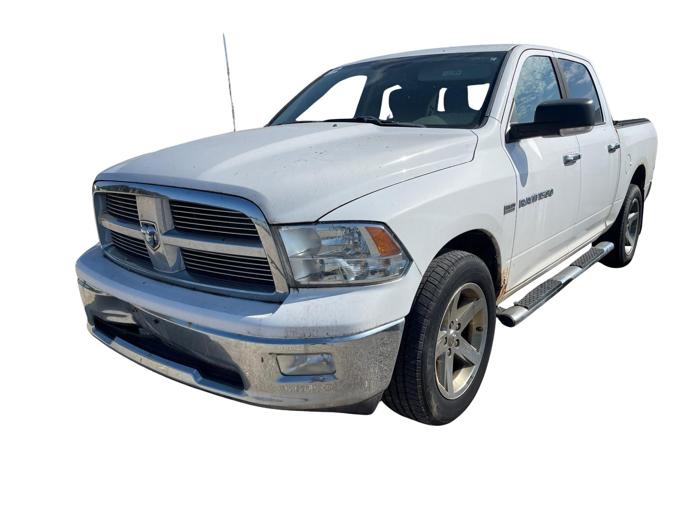 2011 ram 1500 st-crew-cab-4wd with 213141 miles for sale near elk-river, minnesota d81a42fa66b74628ac25c90fe556caf6.jpg