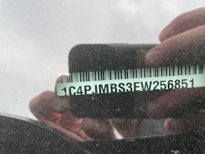 2014 jeep cherokee trailhawk-4wd with 131135 miles for sale near coon-rapids, minnesota d82c9348f06c4d099187c6aaf65ecbfb.jpeg