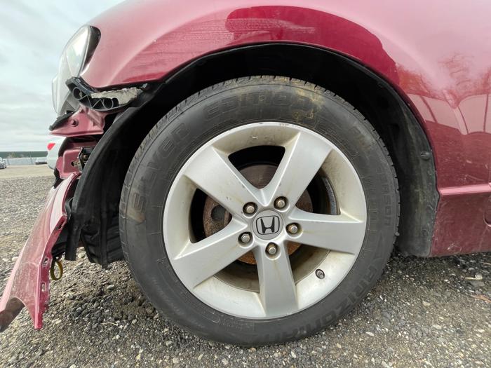 2010 honda civic lx-s-sedan-5-speed-at with 186732 miles for sale near elk-river, minnesota d83d0f0a978f46ee93ff6547d87df2ab.jpeg