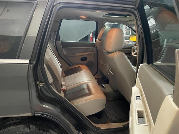 2005 jeep grand-cherokee limited with 207550 miles for sale near elk-river, minnesota d845731d5f1d49a7ac046a95d2a722f4.jpg