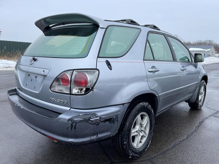 2001 lexus rx 300 with 147547 miles for sale near elk-river, minnesota d84d0acbb98a41069d26165121ca284e.jpg