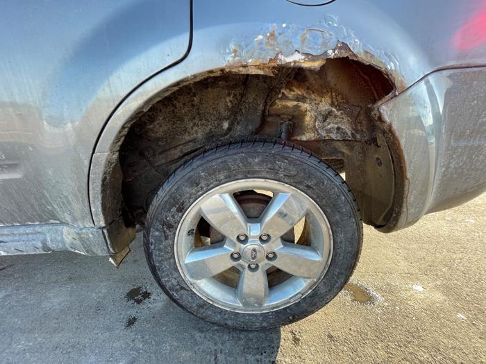 2012 ford escape with 196662 miles for sale near elk-river, minnesota d88c525ea41b407b99a7d0ba5cb3b0a1.jpeg