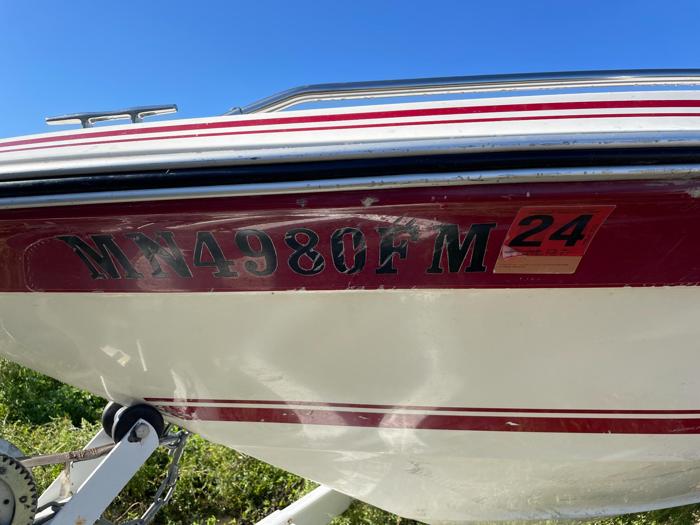 1989 sea-ray bowrider for sale near elk-river, minnesota d8af44551a0e45458f29f53fe336c2d7.jpg