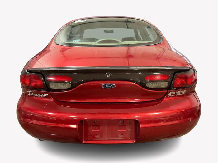 1999 Ford Taurus