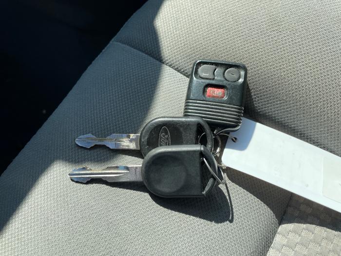 2007 ford freestyle sel-awd with 260553 miles for sale near elk-river, minnesota d8be53dba2aa412fae87f567b9baaf59.jpeg