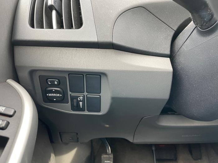 2010 toyota prius prius-ii with 262651 miles for sale near elk-river, minnesota d8cf4dc461e34e418cd61b9942226304.jpeg