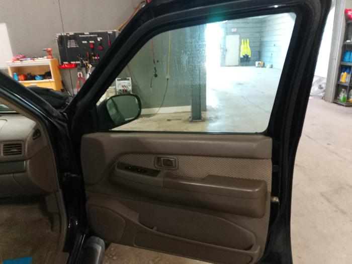 2003 nissan pathfinder se-4wd with 273615 miles for sale near elk-river, minnesota d8d62b04311b415e94737eb61b42ecfa.jpg