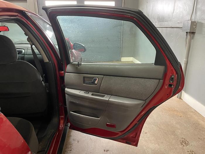 2000 Ford Taurus