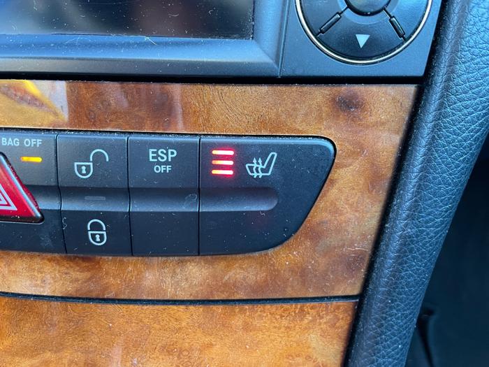 2009 mercedes-benz e-class e350-4matic-sedan for sale near elk-river, minnesota d8e6f8c7e9e64dd9a5a240bb867187bf.jpeg