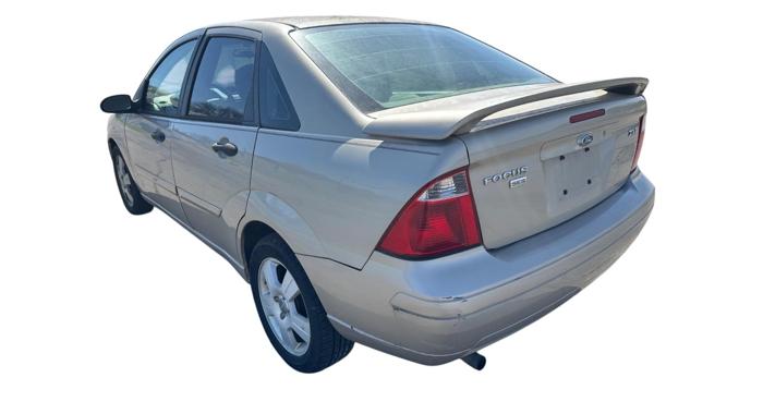 2006 ford focus zx4-s with 146293 miles for sale near elk-river, minnesota d8f2a08bc621460ebd38f487d2e433f4.jpg