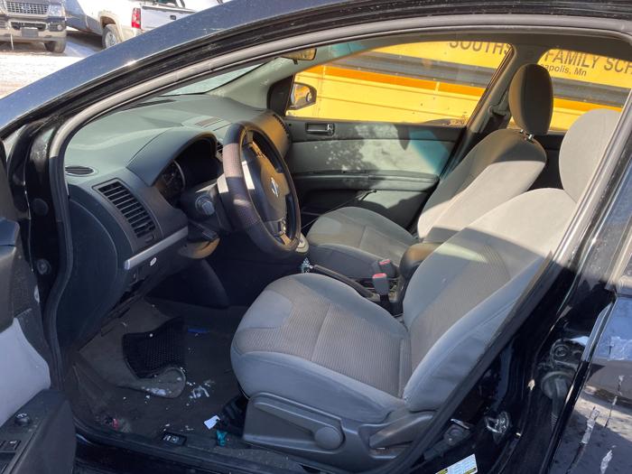 2011 nissan sentra with 168066 miles for sale near elk-river, minnesota d90b4af0d5b64c21a6ca186e50762d89.jpg
