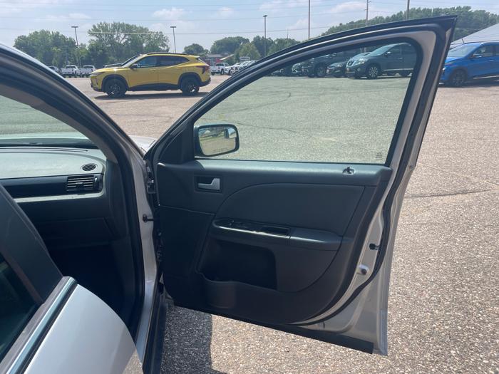 2008 mercury sable premier with 193179 miles for sale near annandale, minnesota d92e89217e9642b7bfd9f6898bb988f1.jpeg