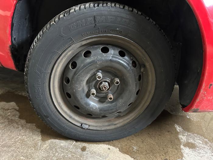 2005 chevrolet aveo special-value-5-door with 134023 miles for sale near elk-river, minnesota d94fc588ba714c35a6aa3e479a614932.jpeg