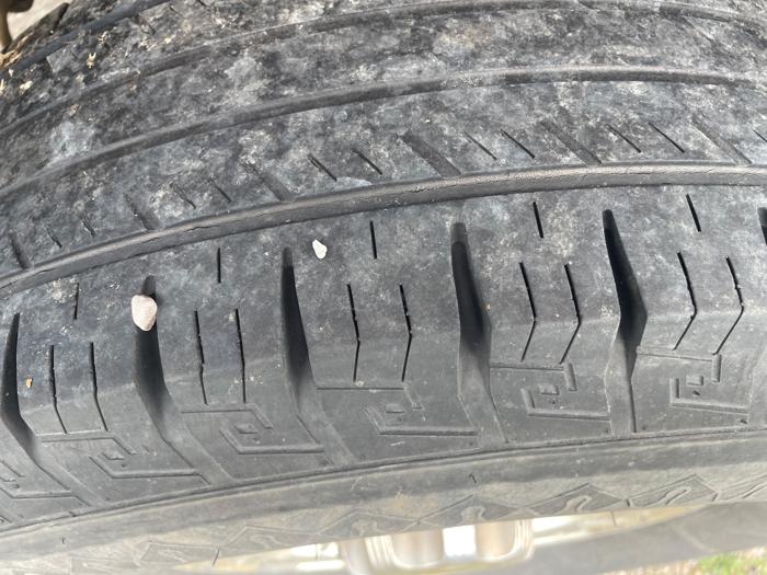 2003 chevrolet silverado-2500hd crew-cab-short-bed-4wd with 283018 miles for sale near elk-river, minnesota d978770412b64cf9aa5a6654f33ff3ea.jpeg