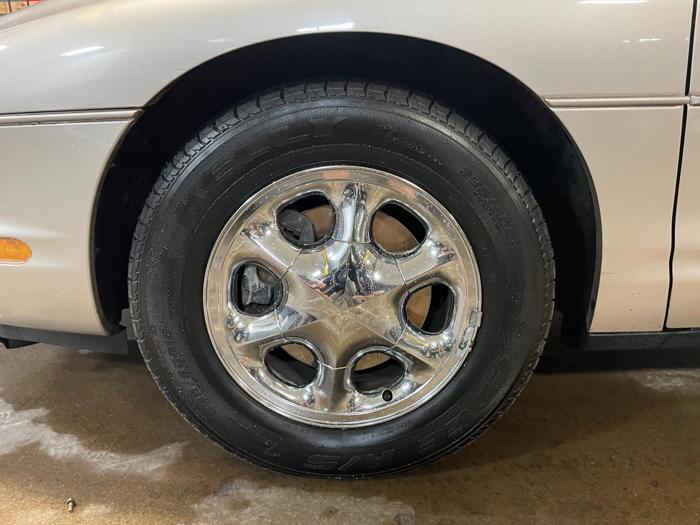 1998 Oldsmobile Aurora