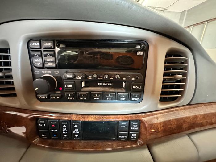 2001 buick lesabre limited with 147154 miles for sale near elk-river, minnesota d98b29c6e79b4377a460a33bd9d95766.jpeg