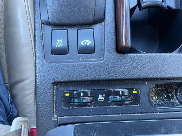 2013 lexus rx-450h awd with 154996 miles for sale near white-bear-lake, minnesota d98c2ef5217a43d895235269e918e7f7.jpeg