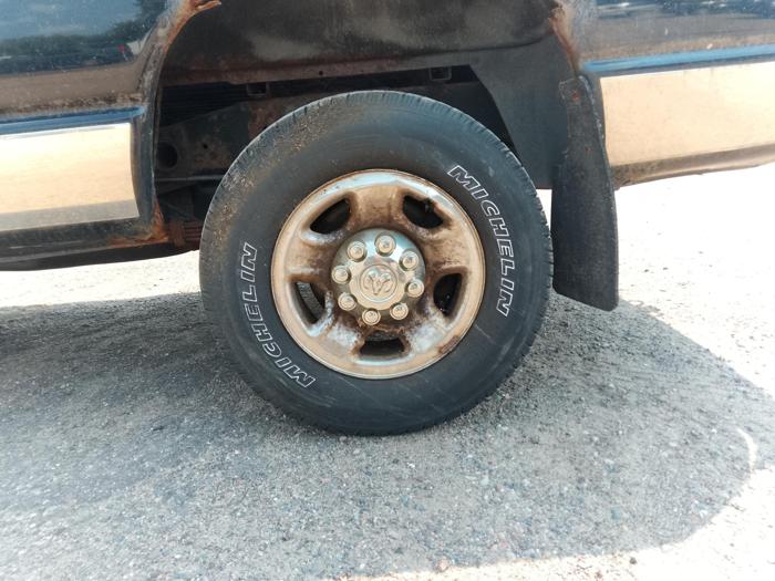 2003 dodge ram-2500 st-quad-cab-short-bed-4wd with 219883 miles for sale near elk-river, minnesota d9ab289daa54428aa9a49d89a0d12a21.jpg