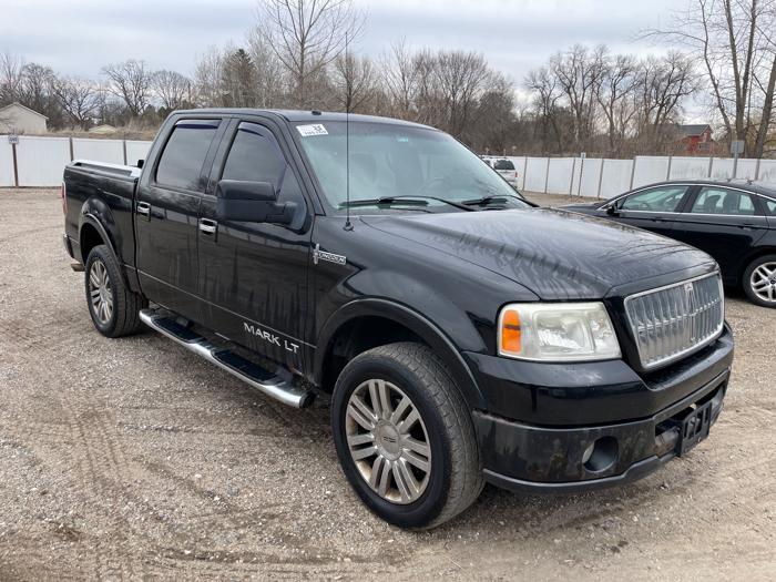 2007 lincoln mark-lt 4wd with 201750 miles for sale near elk-river, minnesota d9ab589414024631899092cfa9b6bfb9.jpeg