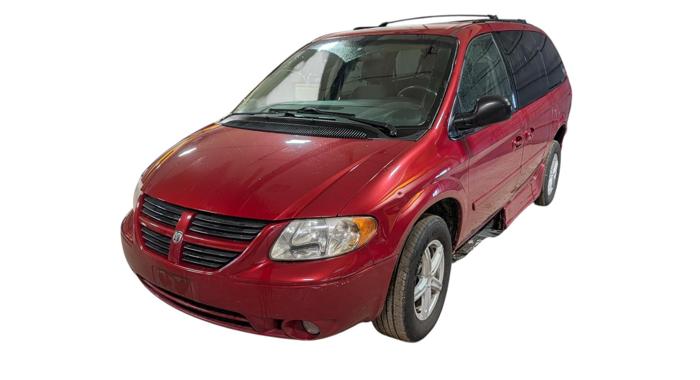 2007 dodge grand-caravan sxt with 105090 miles for sale near elk-river, minnesota d9e4c48d5e4f4dafa3faf5d664dd184a.jpg