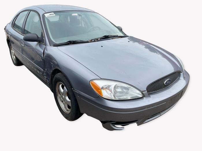 2006 Ford Taurus