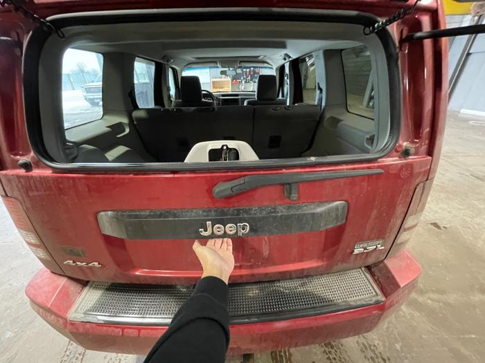 2008 jeep liberty sport-4wd with 208973 miles for sale near elk-river, minnesota da13ed5b39e54ff38918c0590a3fe695.jpeg