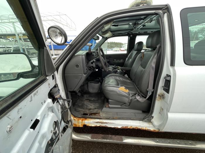 2005 chevrolet silverado-1500 ext.-cab-long-bed-4wd with 169882 miles for sale near elk-river, minnesota da1afbfdfcd14617b7dec470f9cab7c6.jpeg