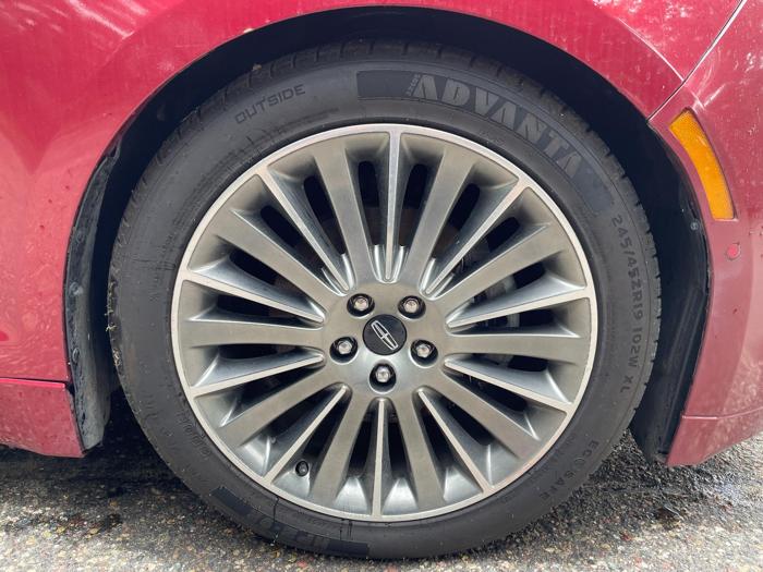 2014 Lincoln MKZ